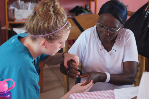 nursing-student-helps